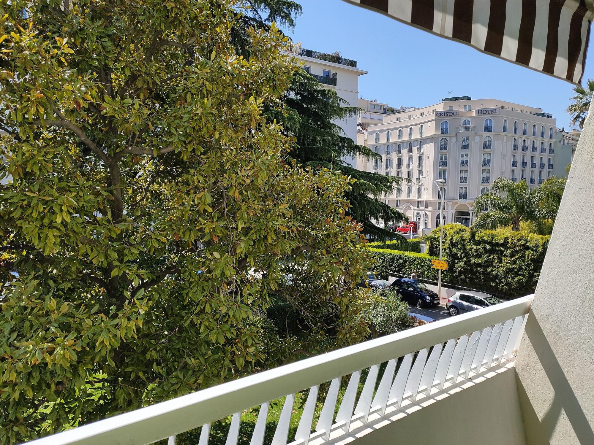 Hotel Victoria Кан Екстериор снимка